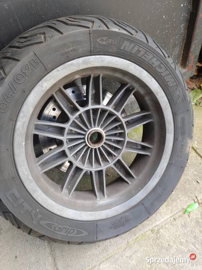 Piaggio MP3 koło tył komplet Dębica