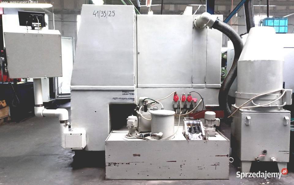 Szlifierka CNC do ślimaków 5K822B Produkcja Jelenia Góra