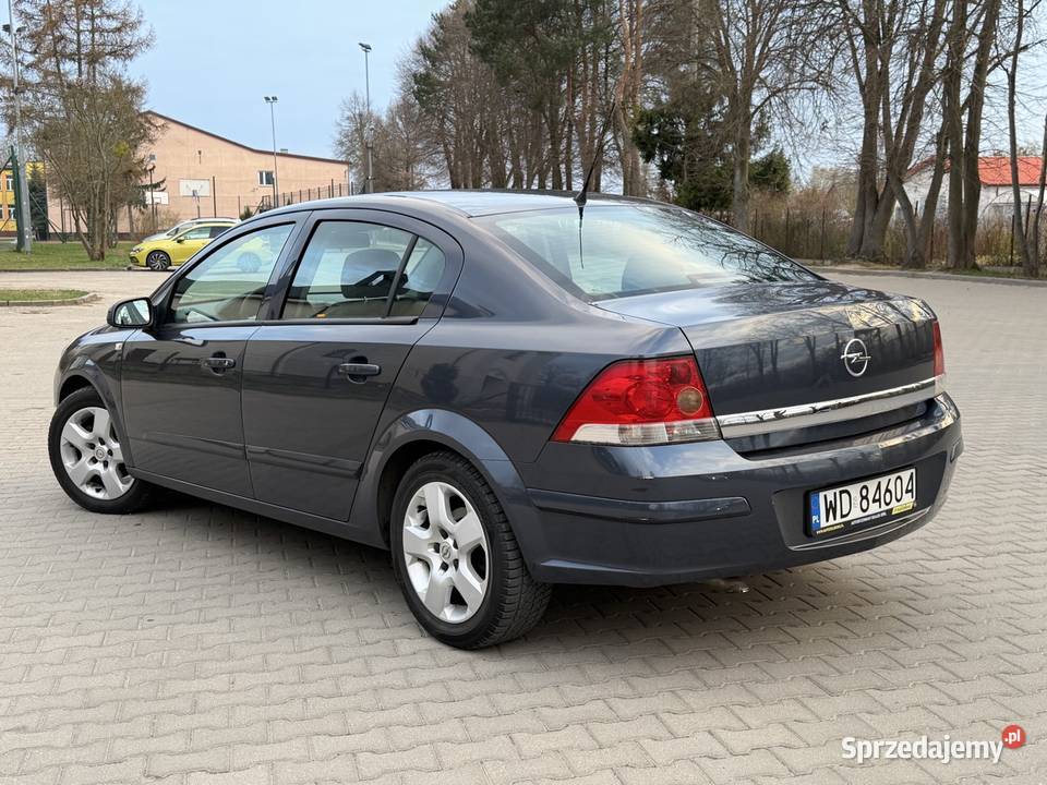 Opel Astra H Salon 16 16v Osowiec