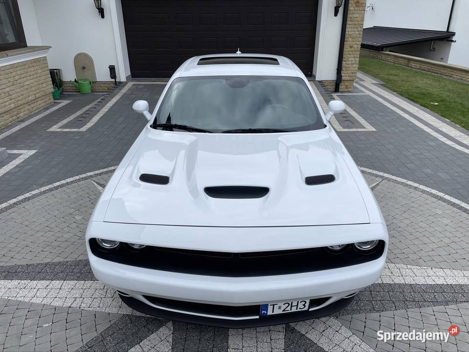 Dodge Challenger 64 ScatPack