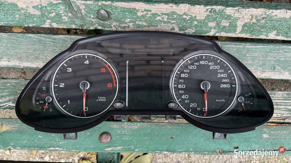 Audi Q5 8R licznik 8R0920930T Alwernia sprzedam
