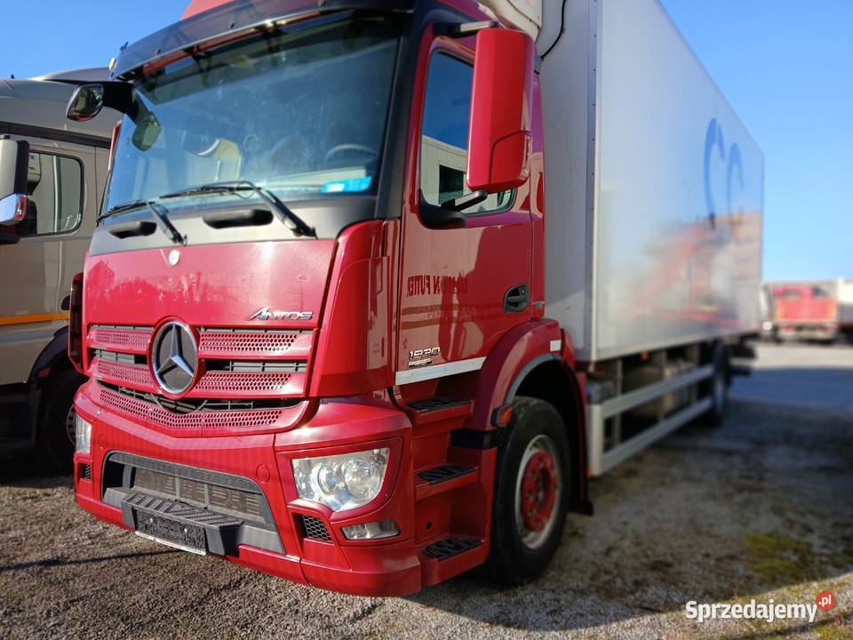 Mercedes chlodnia Chłodnie Warszawa sprzedam