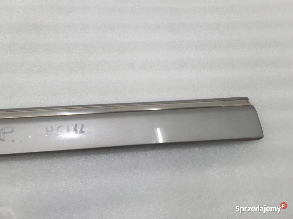 LISTWA DRZWI LEWY PRZÓD MERCEDES W203 2036904962