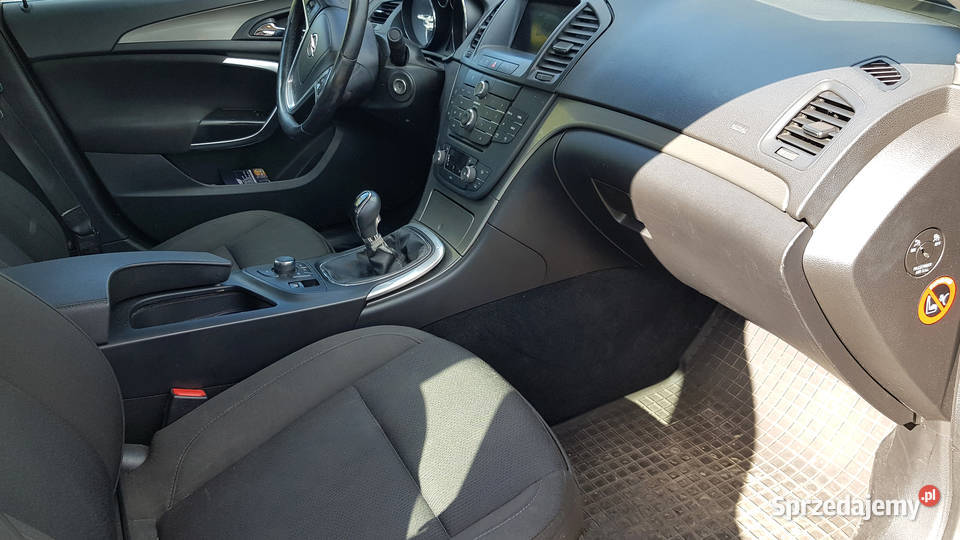 Opel Insignia 18 benzyna sprzedam