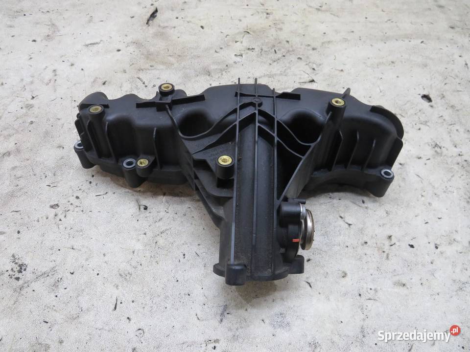 KOLEKTOR SSĄCY AUDI A4 B8 20 TDI 03L129711B osobowe lubelskie