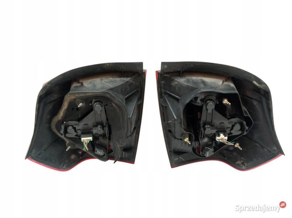 LAMPA TYŁ KOMPLET E12 HB EU Toyota Corolla IX