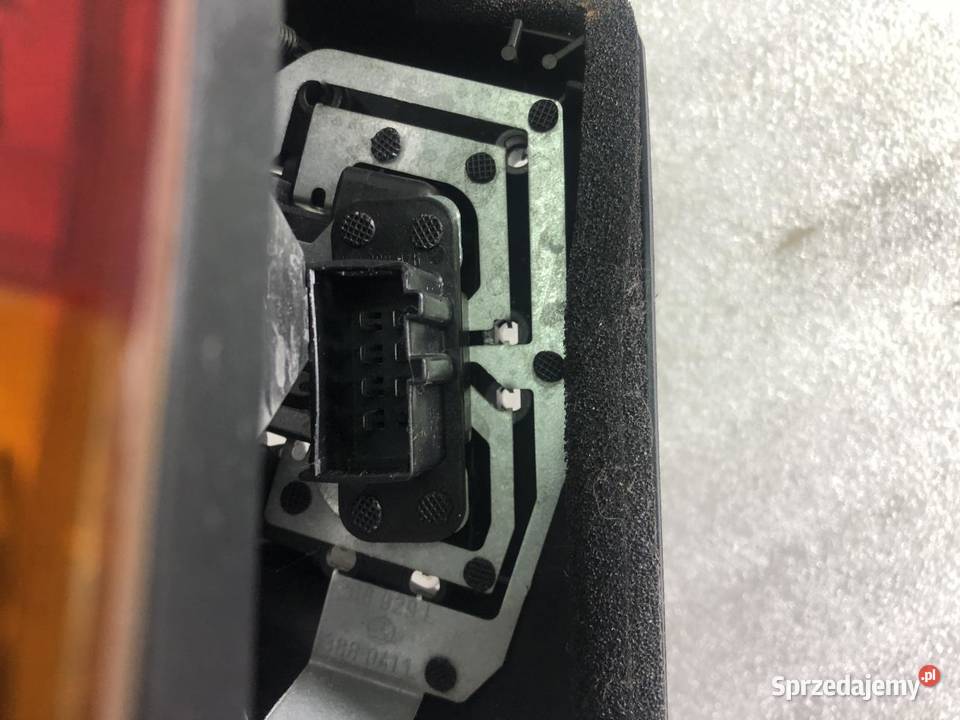 LAMPA LEWY TYŁ 6946533 BMW E46 EUROPA SEDAN