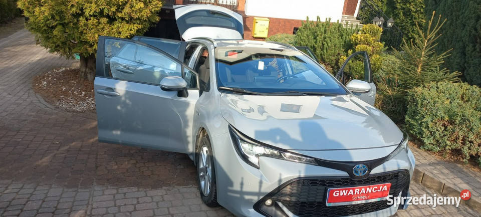 Toyota Corolla Rezerwacja Comfort eCVT 18 pełny VAT Gdańsk