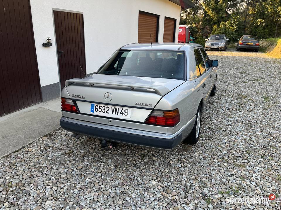 Mercedes w123 300 TURBO DIESEL klima elektryka 598000km Samochody osobowe