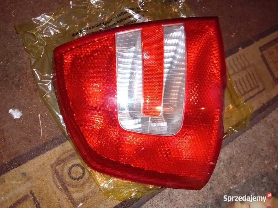 Lampa lewa tył octavia 2 Nidzica