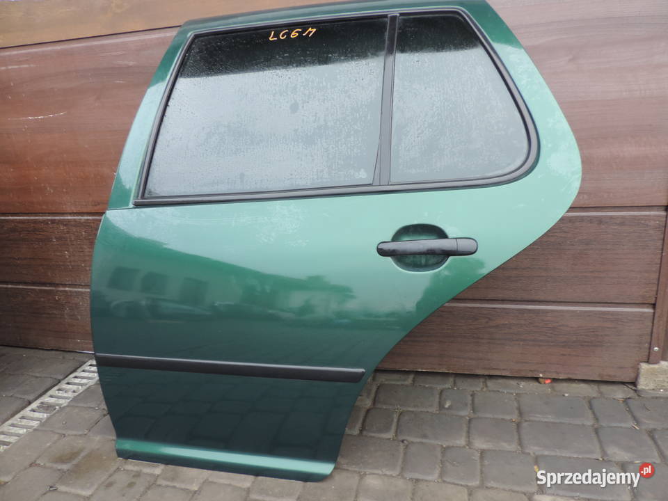 VOLKSWAGEN GOLF IV 5D DRZWI LEWY TYŁ LC6M