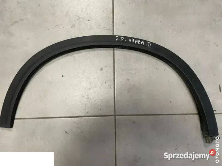Suzuki Vitara III listwa prawy przód Kozubszczyzna