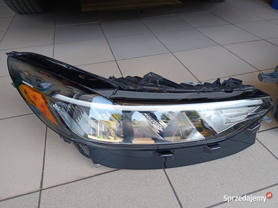 Ford Escape MK4 reflektory przednie USA Kuga mk3 mazowieckie Nowa Wieś