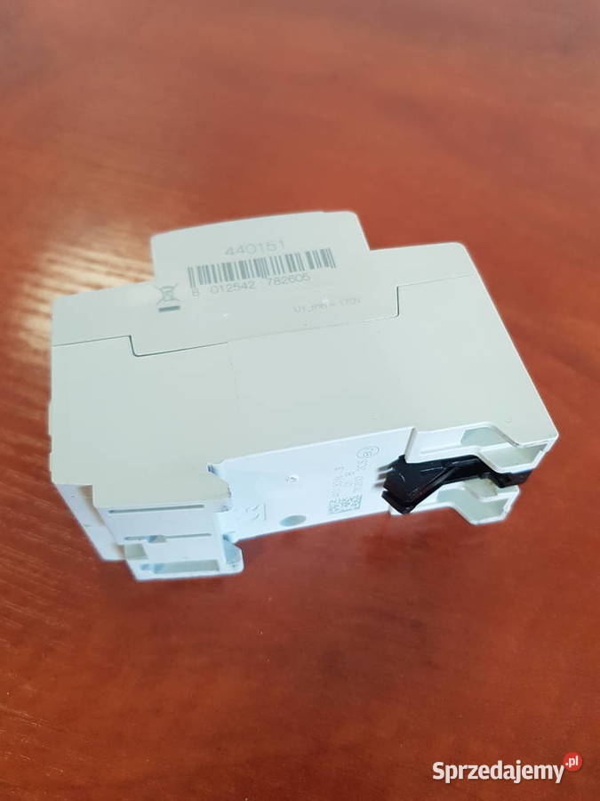 9118610470 Wyłącznik zabezpieczający LELY sprzedam