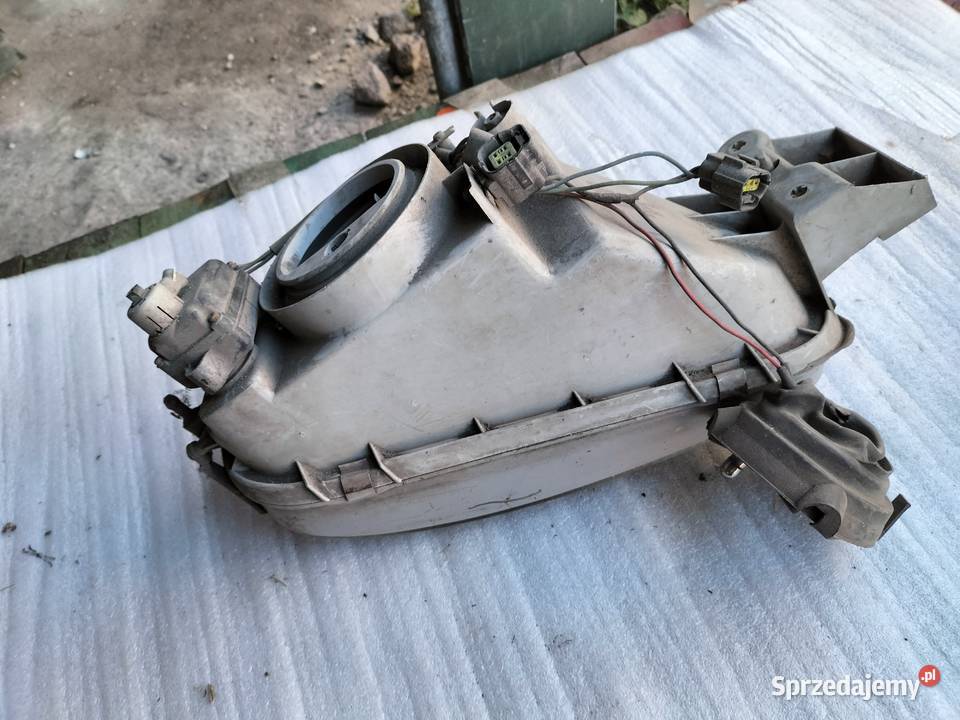 Mazda 121 LAMPA PRZÓD PRZEDNIA LEWA Kamień-Kolonia