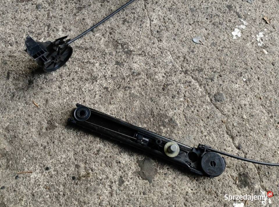 Regulacja wysokości pasa bezpieczeństwa BMW E38 Wyposażenie wnętrza