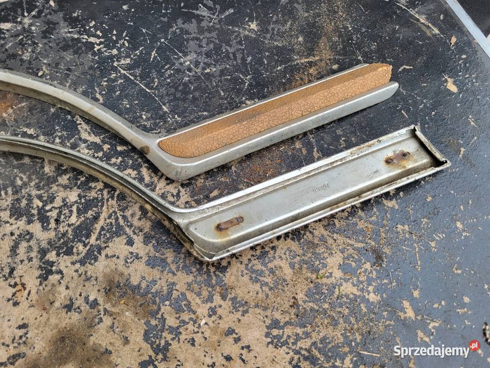 LISTWY NA BŁOTNIK OZDOBNE MUSTANG MK 2 1974 1978 Rybnik