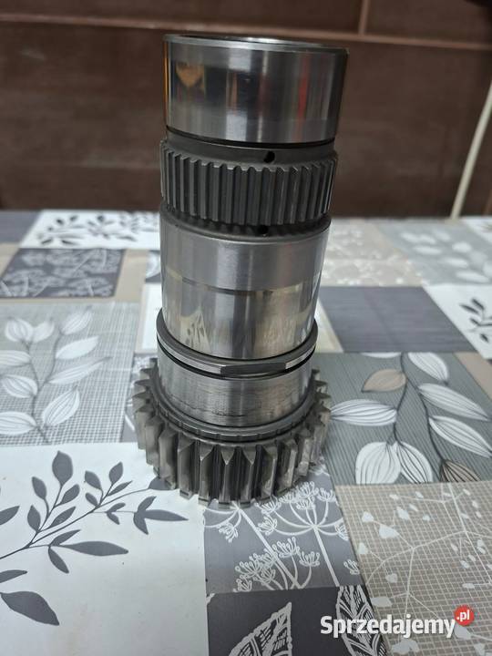 WAŁ PRZEKŁADNIOWY 47586758