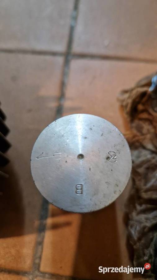 Cylinder tłok łańcuch zębatka pierścienie jawa Wągrowiec