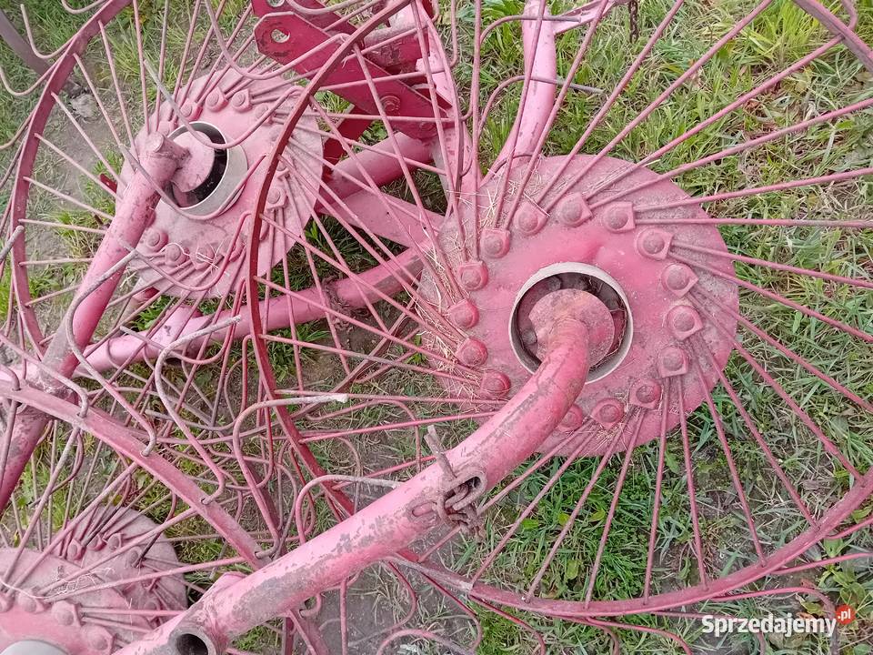 Zgrabiarka przewracarka słoneczko 4 gwiazdy Ryki sprzedam