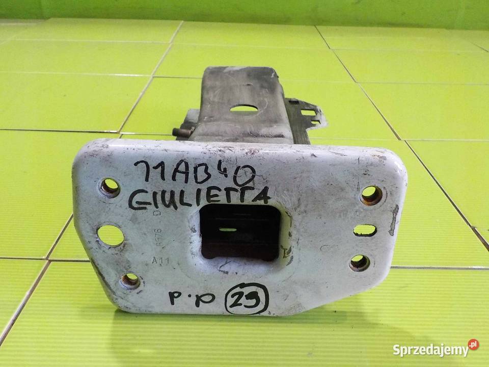 GIULIETTA 11r strefa zgniotu prawa przod Suków