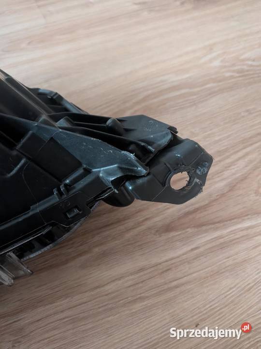 Reflektor lewy lampa Peugeot 208 Full led Lampy przednie Wrocław