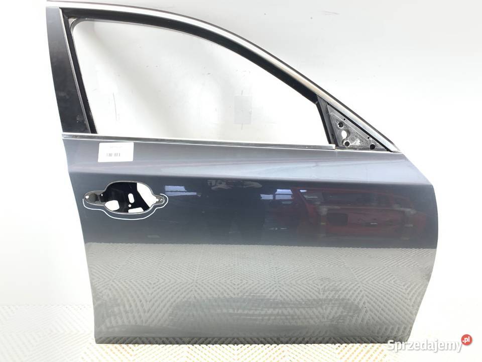 DRZWI PRAWY PRZÓD BMW E61 Kombi 0410 platingrau osobowe podkarpackie