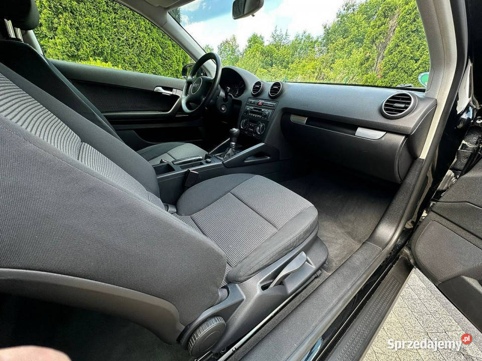 Audi A3 3drzwiowe Audi A3 8P 16 MPI 101 Czarna Wrocław