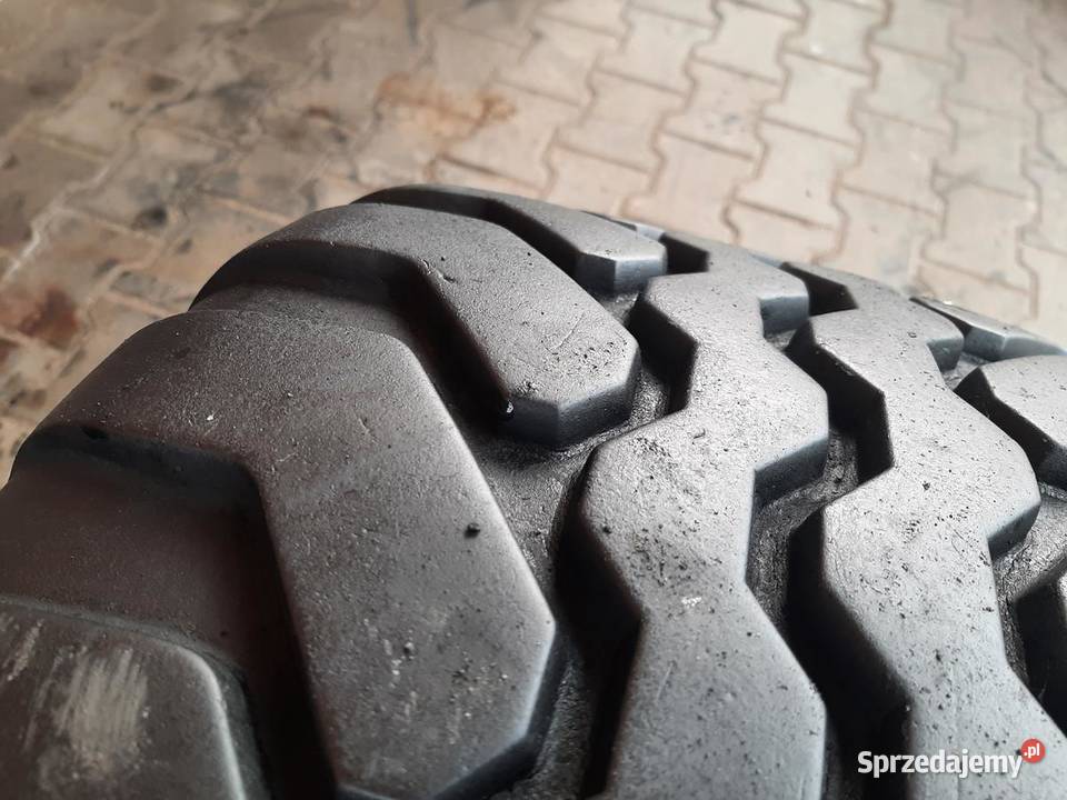 Opona używana rolnicza 3505016 VREDESTEIN 300 Zaścianki