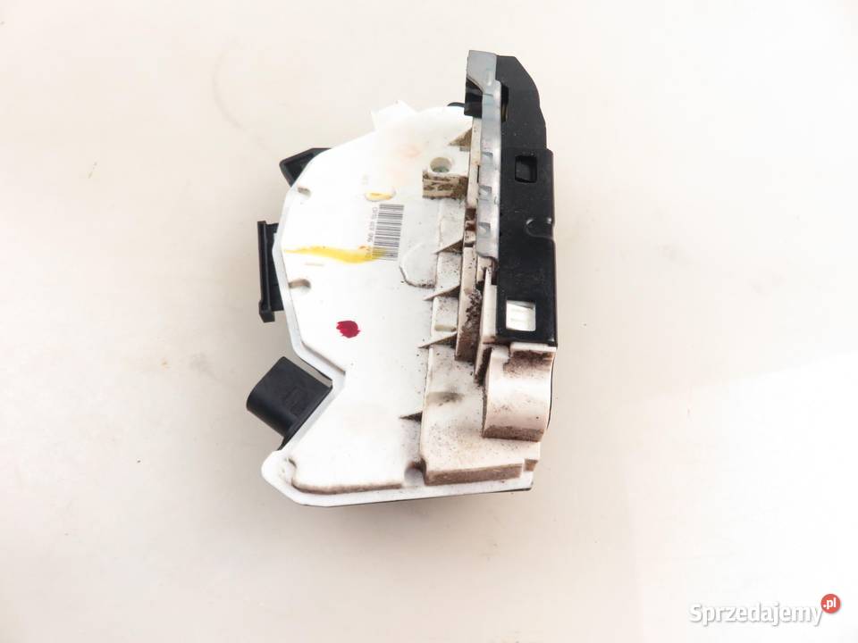 ZAMEK PRAWY TYLNY SKODA SUPERB II 5N0839016D