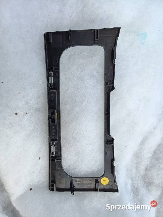Volkswagen Passat B7 3AA863082 ramka panelu sprzedam