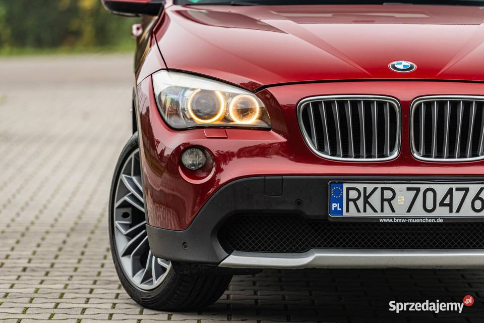 BMWX1 relingi dachowe Targowiska