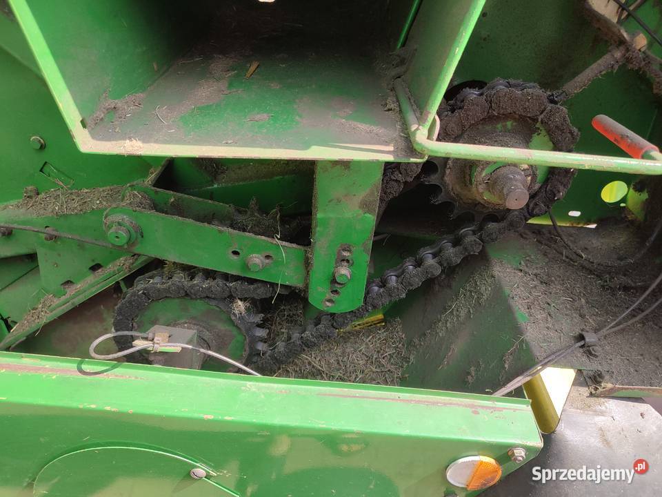 John Deere 575 Rolujące (belujące)
