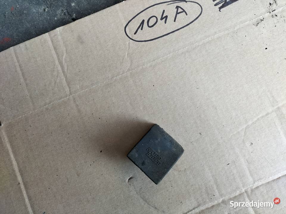 FIAT PUNTO 1 UNO 11 KOREK WLEWU OLEJU SILNIKA Kamień-Kolonia