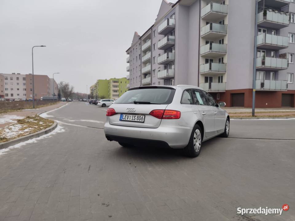 Audi A4 18b Stan benzyna Turek