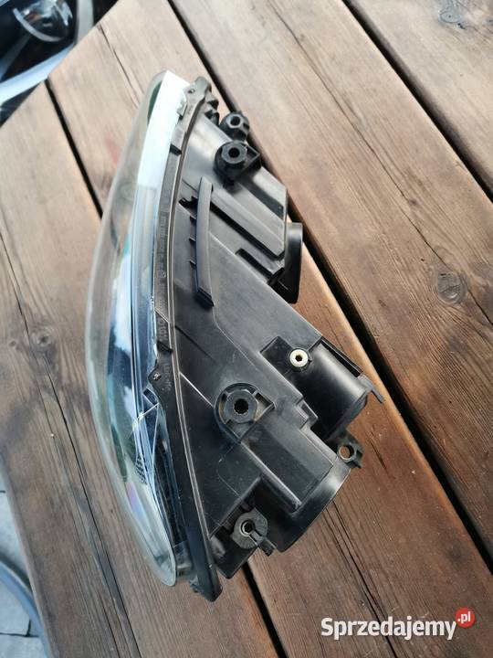 LAMPA PRZEDNIA VW SCIROCCO 09 1K8941005G LEWA Luzino