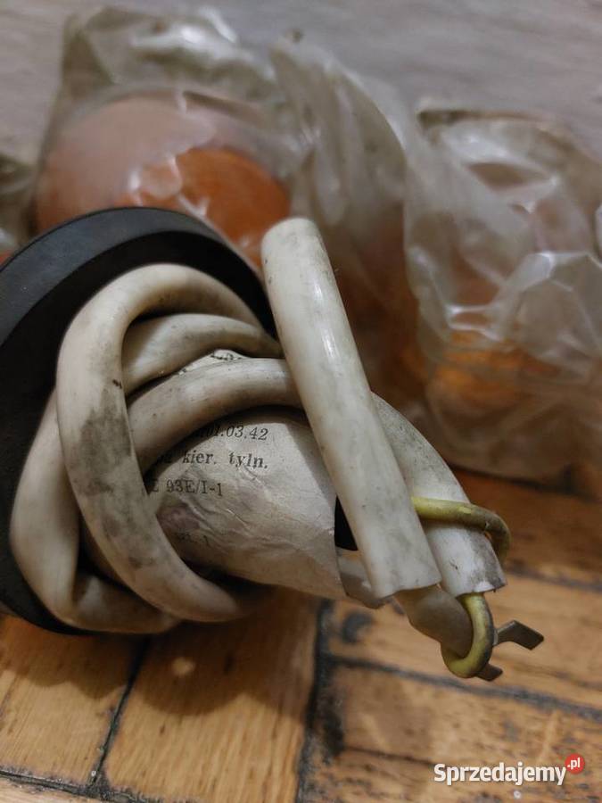 Lampy kierunkowskazów migacze ŻUK Siewierz