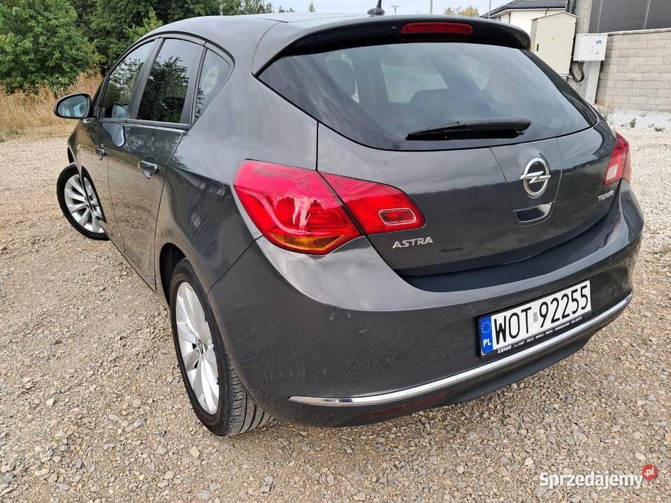 Sprzedam Opla Astrę stan idealny wersja limitowa Astra Warszawa