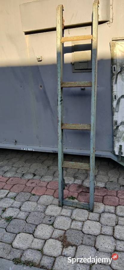 Drabina metalowa wojskowa z nadwozia samochodu Skierniewice