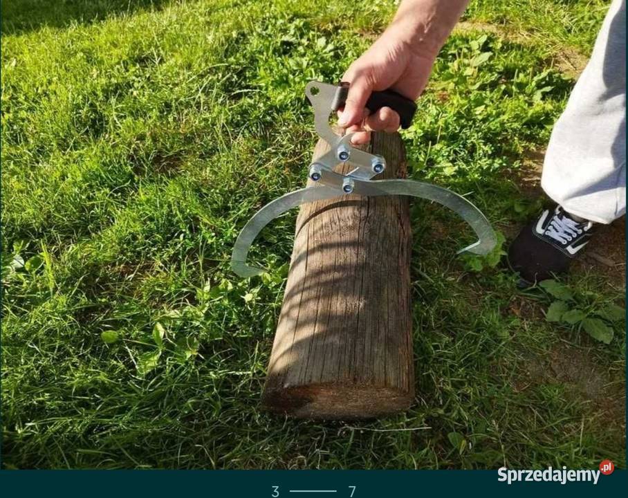 Chwytak ręczny do drewna Mucharz
