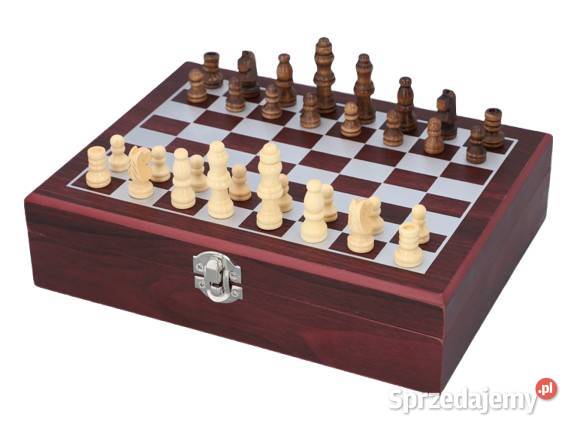 Zestaw Prezentowy Szachy Czarna Piersiówka 4 sprzedam