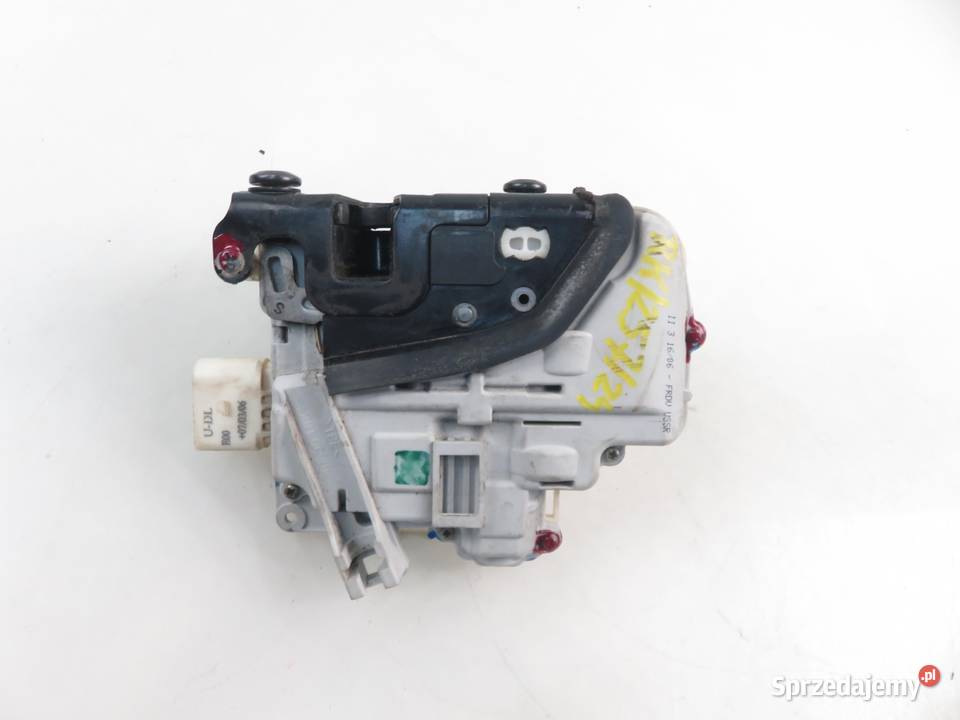 ZAMEK LEWY PRZEDNI AUDI A4 B7 8E1837015AB osobowe Zamki, wkładki i kluczyki