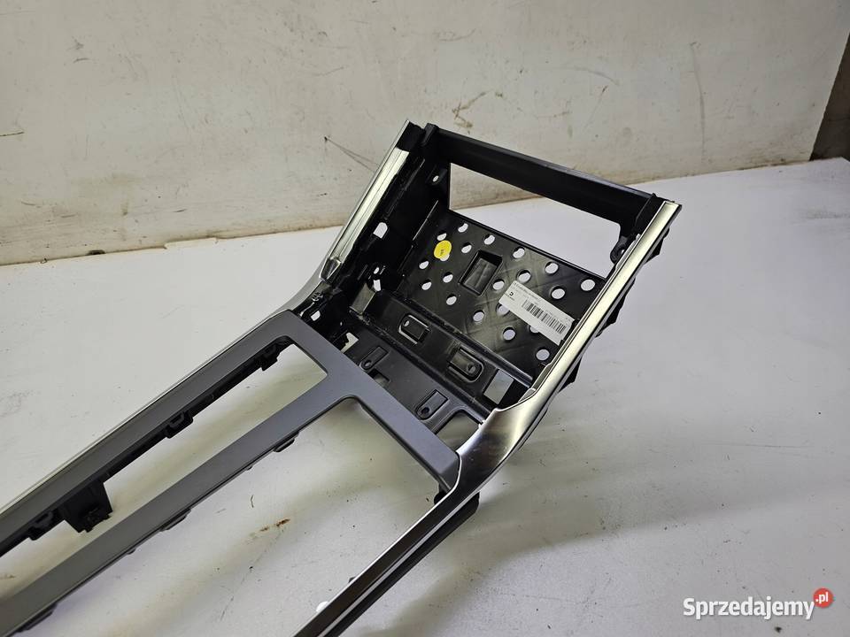TUNEL ŚRODKOWY RAMKA AUDI A6 C8 4K1864261C sprzedam