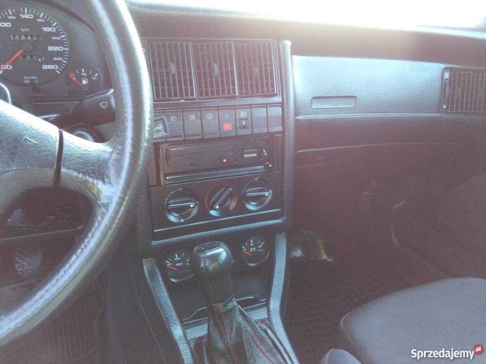 Audi 80 Competition Quattro Vulcan Schwarz elektryczne szyby łódzkie Aleksandrów Łódzki