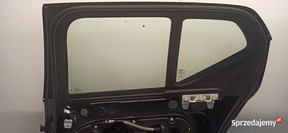 VOLVO XC40 DRZWI PRAWY TYŁ 2023 717
