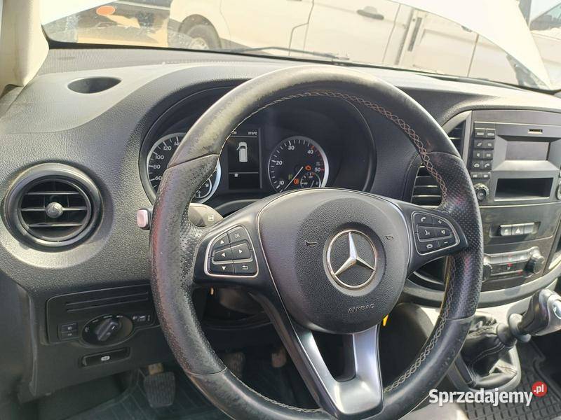 MERCEDESBENZ VITO 114 2018 214300 ccm 136 Rok produkcji 2018 Warszawa