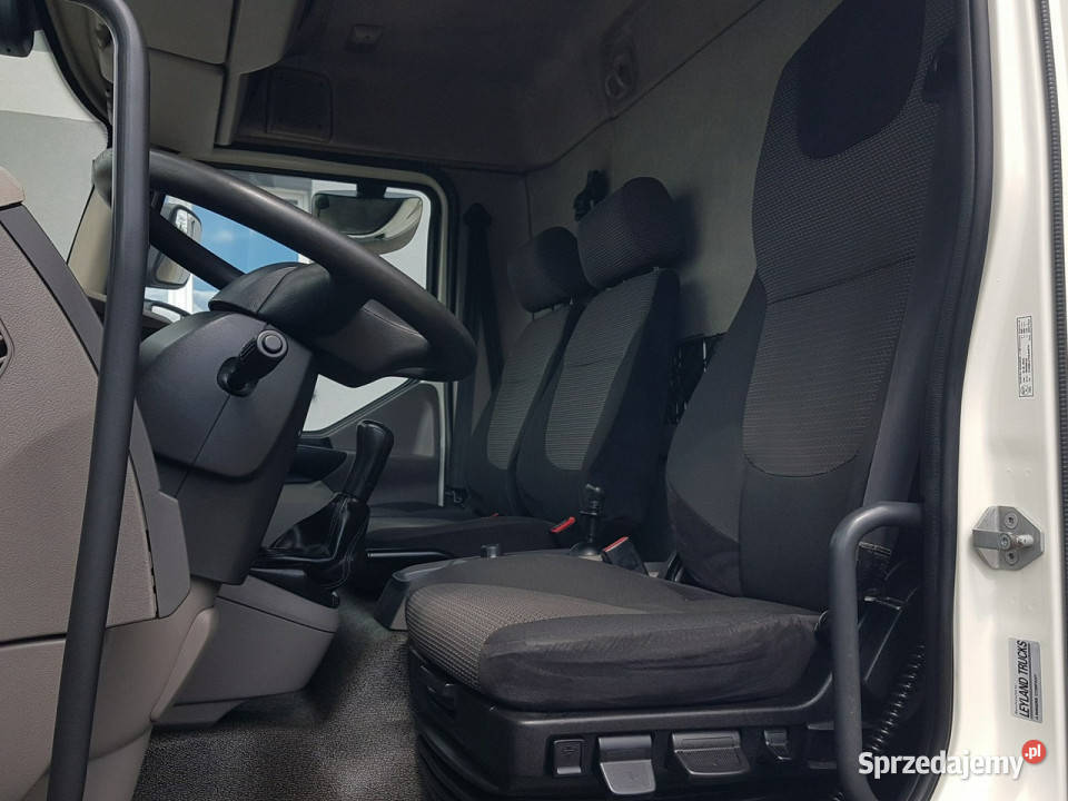 DAF 16T LF 230 WINDA CHŁODNIA 16EP 660x248x239 Rok produkcji 2017 śląskie Poręba sprzedam
