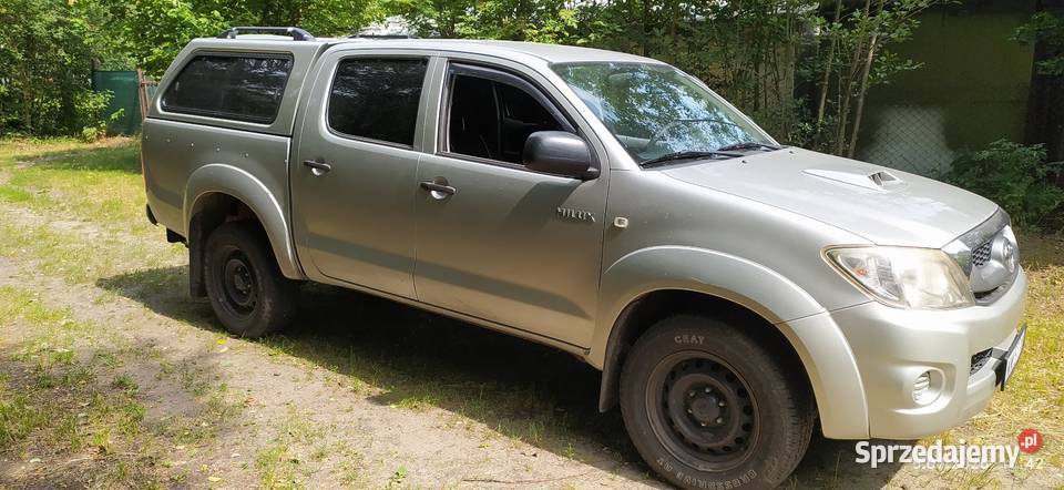Toyota Hilux 2010r 25 Warszawa sprzedam