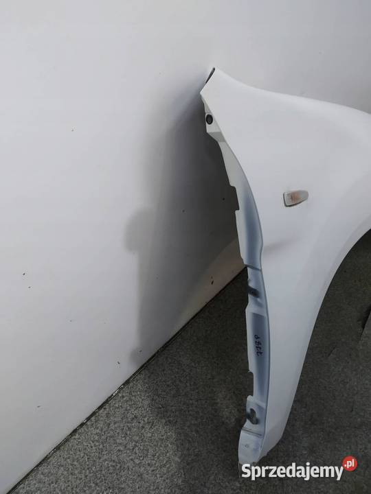 BŁOTNIK PRAWY PRZÓD W37 Mitsubishi ASX I 2010 świętokrzyskie sprzedam