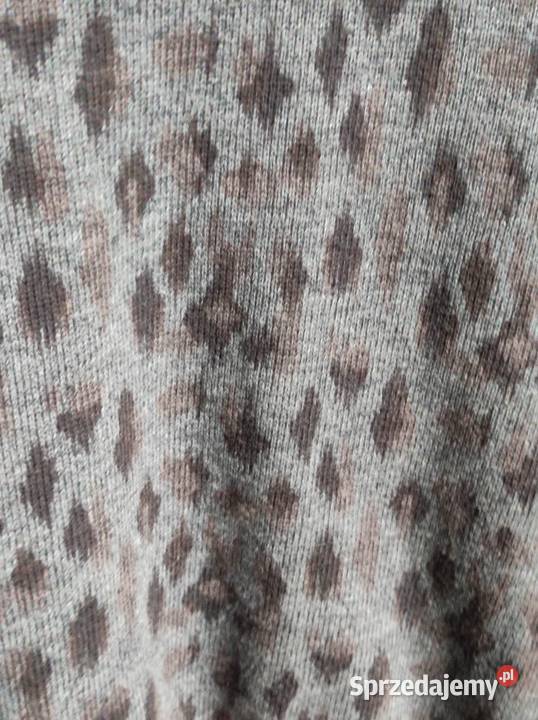 elegancki długi sweter zapinany kardigan Kielce